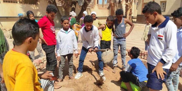 برعاية محافظ أسوان .. تنظيم جلسات التوعية بالمساحات الخضراء بنوادى الطفل بالوحدات الصحية تزامناً مع إستضافة مصر لمؤتمر المناخ (COP 27)