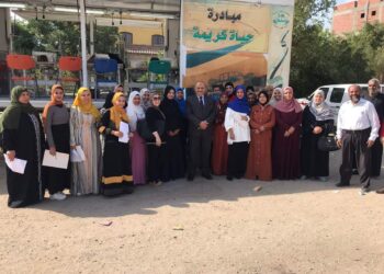 “القوى العاملة” :بحث عمل مشروعات صغيرة للخريجات بالاقصر