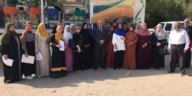 “القوى العاملة” :بحث عمل مشروعات صغيرة للخريجات بالاقصر