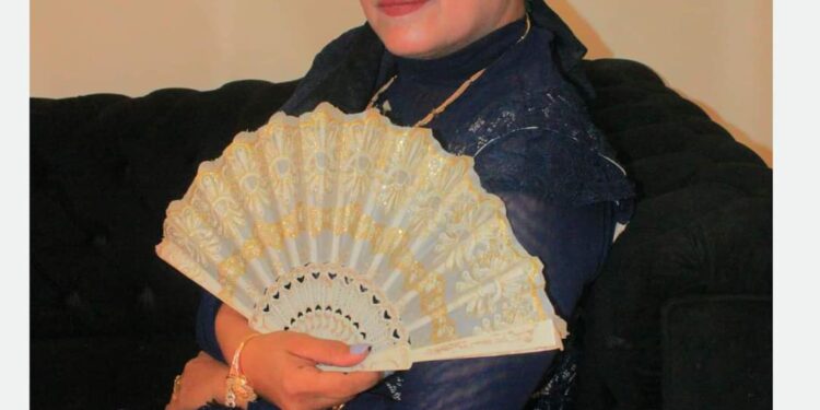 شاور لي بحنيه …