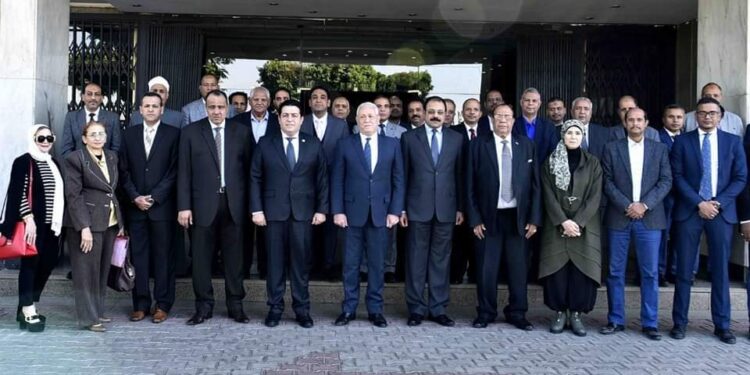 تعليم الأقصر ينظم ندوة عن الهجرة غير الشرعية بمكتبة مصر العامة