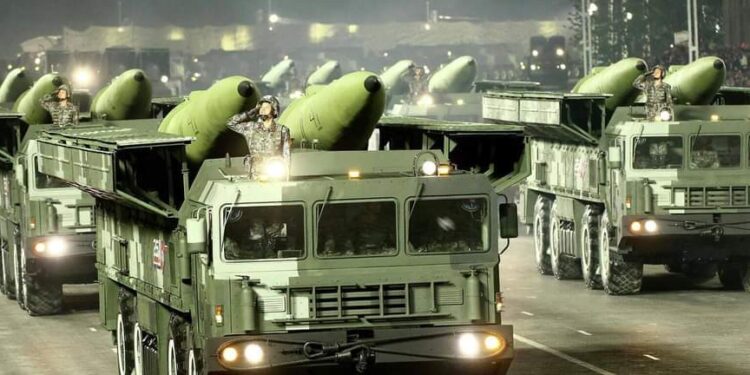 أمريكا واليابان وكوريا الجنوبية تعقد مناقشات حول النشاط العسكري لبيونغ يانغ