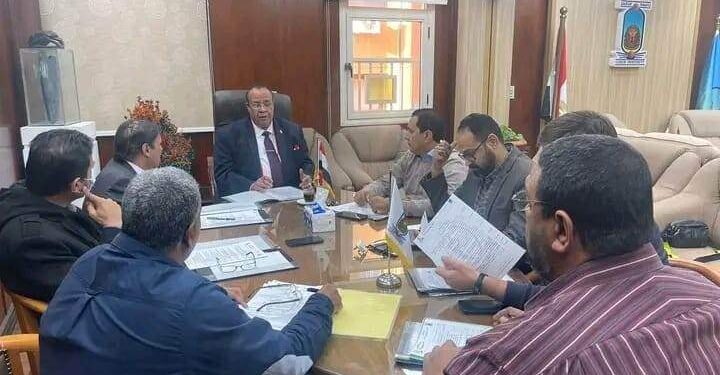 إجتماع مجلس شئون خدمة المجتمع وتنمية البيئة بجامعة الأقصر