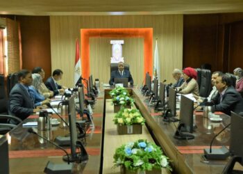 مجلس جامعة الأقصر يوافق على ترشيح عدد من الأساتذة لنيل جوائز الدولة