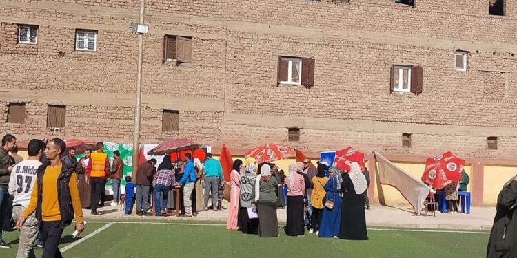 بمشاركة 700 شاب وفتاة تنفيذ الملتقي التوظيفى بمركز شباب ملوى