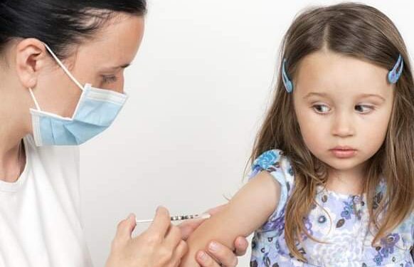 خليك واعي.. التطعيم ضد الإنفلونزا ضروري للأطفال المصابين بأمراض مزمنة