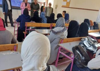 قافلة مطروح الثقافية تلقي الضوء علي أضرار الزواج المبكر