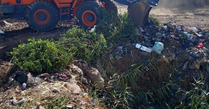 إزالة حالة تعدى على أراضى زراعية بمنطقة نجع آبو الحجاج بالمدامود بمركز الزينية