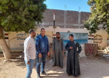 رئيس مدينة الطود بالأقصر  يتابع سير الأعمال الإنشائية