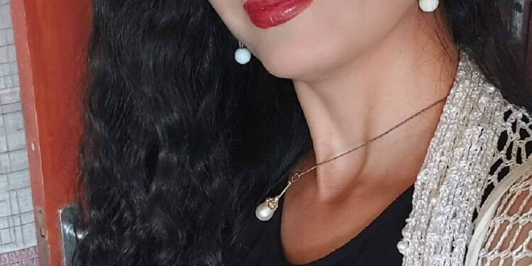 كفتي الأيَّام.. بقلم الشاعرة …نرجس عمران سورية