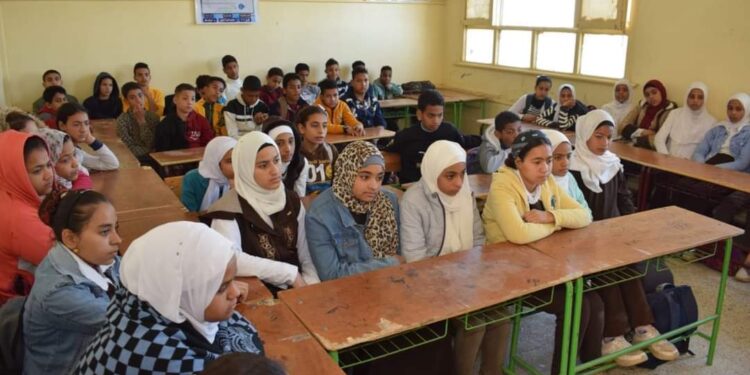 مصر مهد الحضارات والديانات ببرنامج ترسيخ قيم وممارسات المواطنة بالمنيا