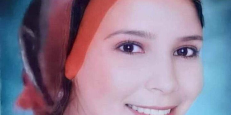 وبرغم آلامى …