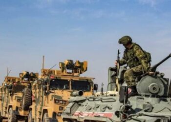 حدث نادر.. دورية روسية تركية مشتركة في كوباني بسوريا