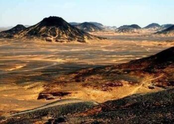 تعرف على الصحراء السوداء