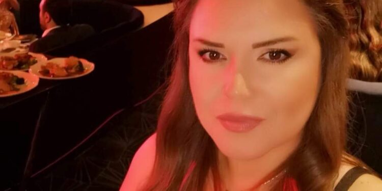 أتاني ليلاً