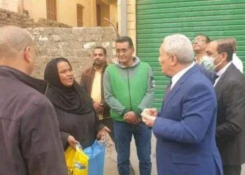 محافظ الأقصر يتفقد فرع هايير المصرية لمتابعة توافر السلع الغذائية والاستراتيجية الهامة