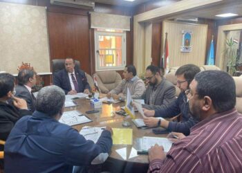 شئون التعليم والطلاب” بجامعة الأقصر يناقش الإستعدادات لإمتحانات الفصل الدراسي الأول