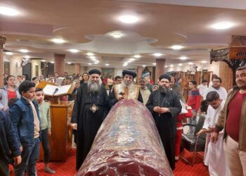 الأقباط  يحتفلون بعيد إكتشاف رفات الأم دولاجى وأولادها الأربعة