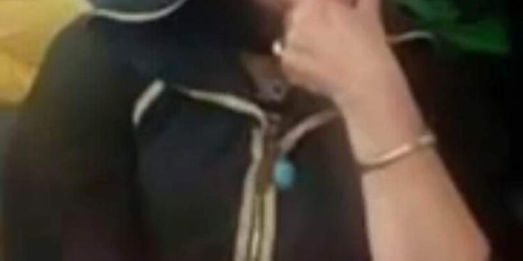 زعلان ليه …