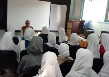 “كيفية الإستفادة من التكنولوجيا الحديثة” بثقافة الأقصر.