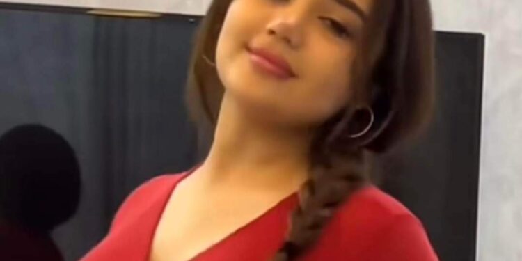 فَرِحٌ أنتَ والشكوكُ عذابي …