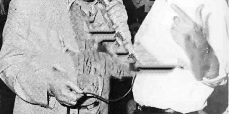 قصه أغنيه عدويه …