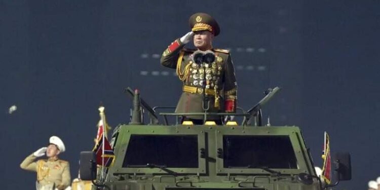 كوريا الشمالية تقيل ثاني أقوى مسؤول عسكري بعد الزعيم كيم