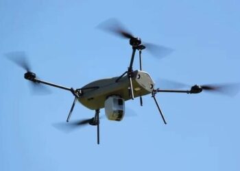 الصين تبتكر طائرة مسيرة تحلق دون توقف