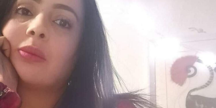 ليس لي غير أصابع …