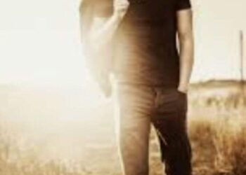 الأديب رافت عبد العال يكتب .. لم تغب ، لم تغب