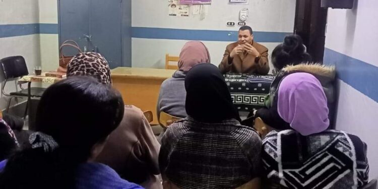 ثقافة المنيا تسلط الضوء على محو الأمية الرقمية بمطاى