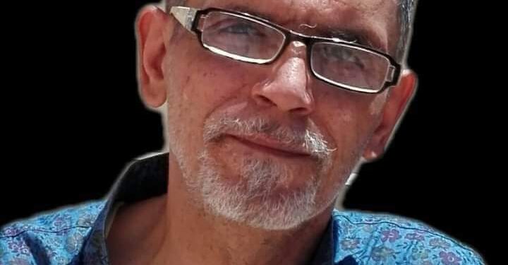 كأني أسمع صوتي …