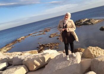 الشاعرة منى بابوري تكتب … حكمت المحكمة