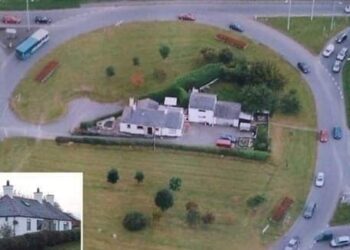 عائلة بريطانية تعيش وسط دوارمنذ 40عاما