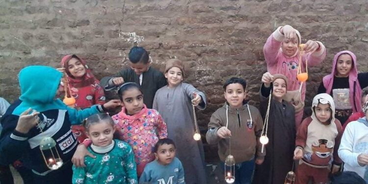 بـالقلقاس و القصب أقباط الأقصر يحتفلون بعيد الغطاس