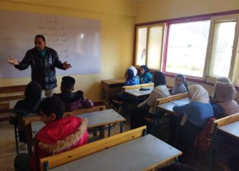 ثقافة السويس تناقش عيد الشرطة بطولات وتضحيات.