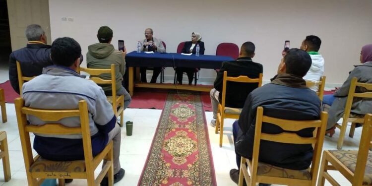 الأسطورة وتأثيرها في الرسوم التوضيحية” بثقافة  الأقصر