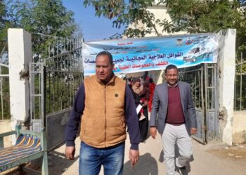 رئيس مدينة الطود يتفقد أعمال القافلة الطبية