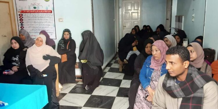 ندوة عن الزواج المبكر وختان الإناث ضمن مبادرة رفقا بالقوارير جنوب الأقصر