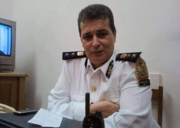 وحتى و إحنا قدام بعض …