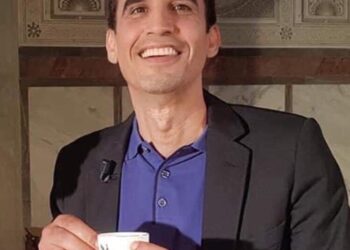 الكينغ يكتب  (نخبكم ، حيثما كُنتم):