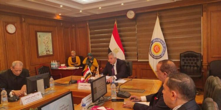 رئيس جامعة الأقصر يشارك في جلسة الإجتماع الدوري للمجلس الأعلى لشئون التعليم والطلاب