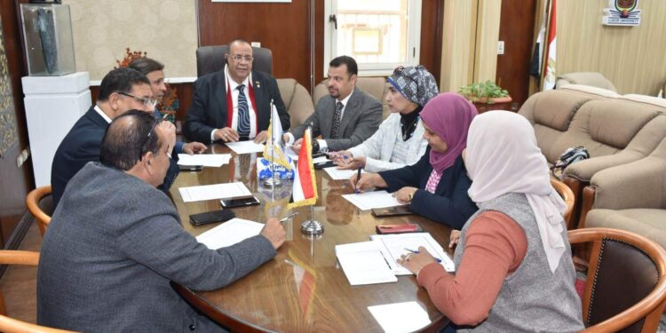 مجلس المكتبات بجامعة الأقصر يوافق على قبول المؤلفات العلمية المهداة لكلية الآثار