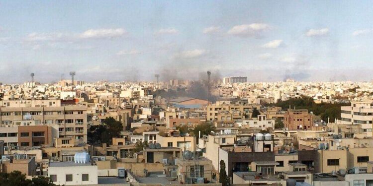 وول ستريت جورنال: إسرائيل تقف وراء هجوم المسيّرات في أصفهان الإيرانية