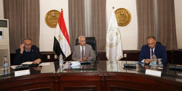 وزير التربية والتعليم… امتحانات الثانوية العامة تمثل أحد قضايا الأمن القومي