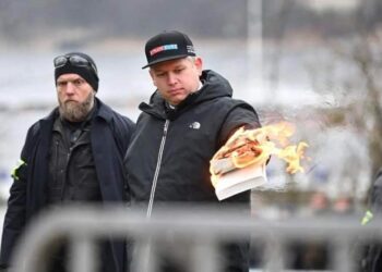 برلين تدين حرق القرآن في ستوكهولم