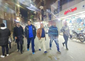 رئيس مدينة الأقصر يواصل المتابعة اليومية لأعمال النظافه ورفع الإشغالات