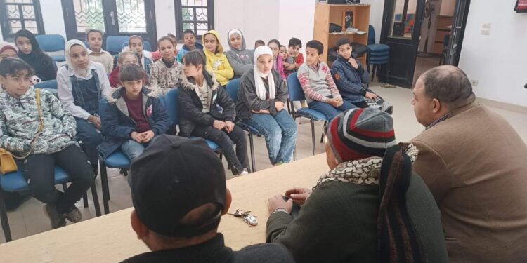 ثقافة البداري تناقش مفردات الشعر والأدب