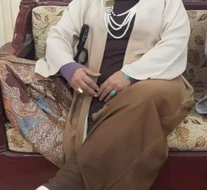 ولمسه ع الجبين منك…