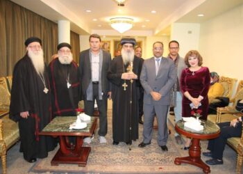 رئيس جامعة طيبة التكنولوجية بالأقصر يترأس وفدا لتقديم التهنئة بعيد الميلاد المجيد